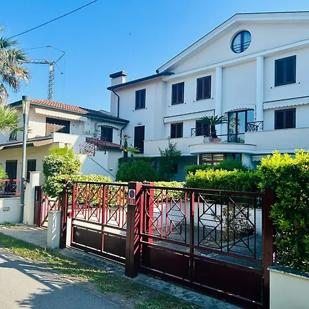 Apartment Le Pinete Rta *