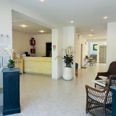 Le Pinete Rta Apartment