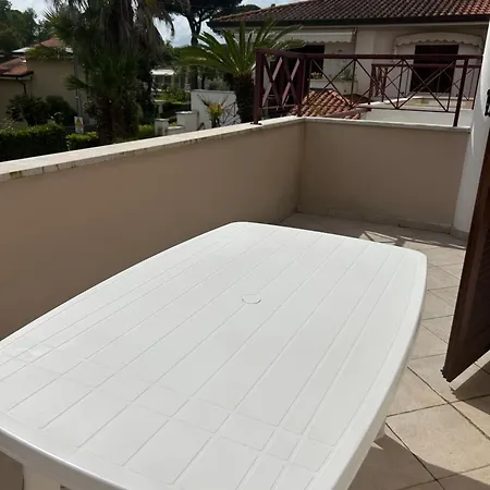 Apartment Le Pinete Rta *